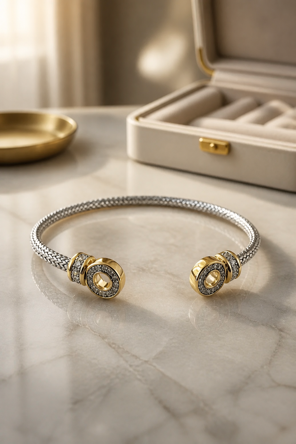 Halo Cuff