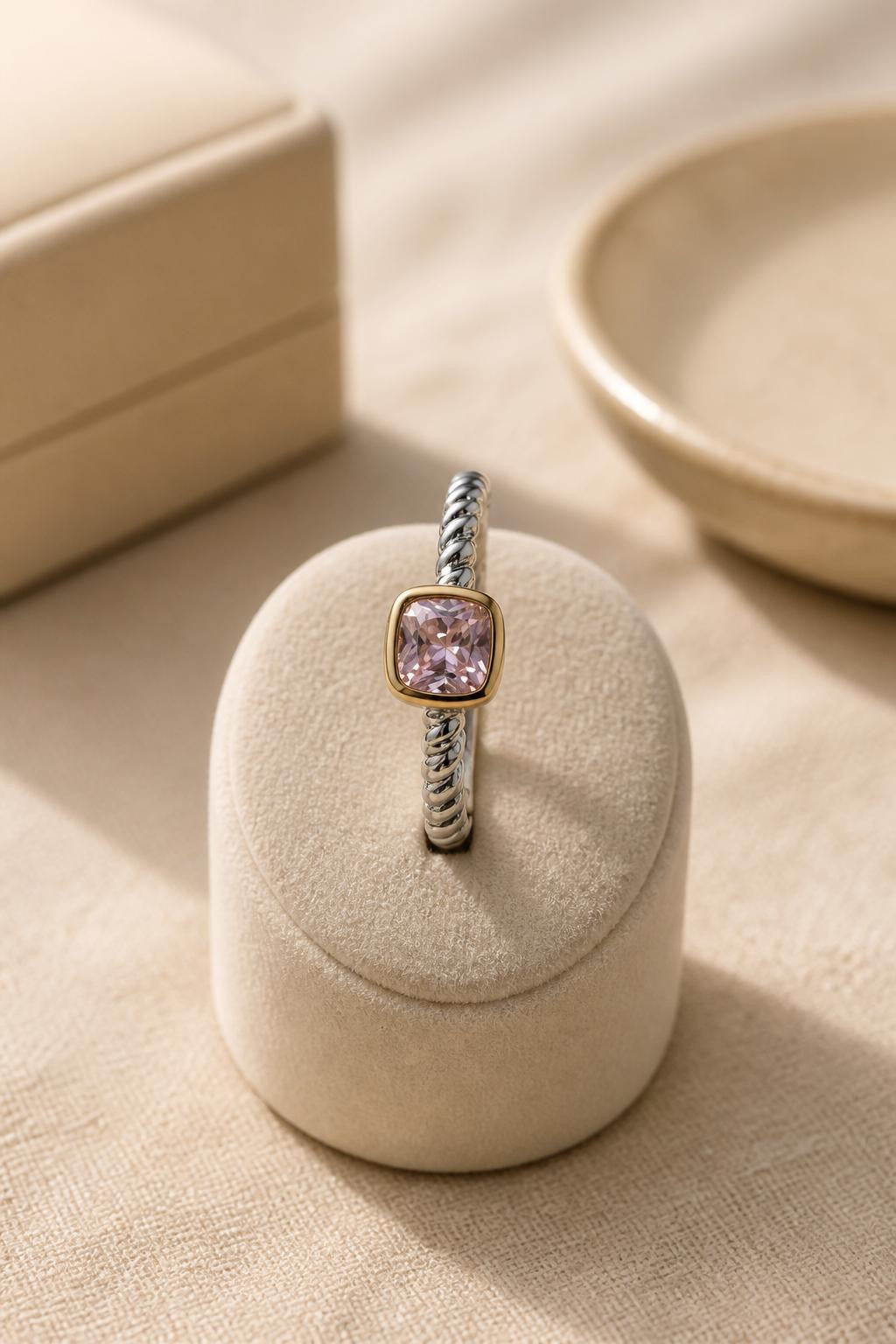 Lumina Ring