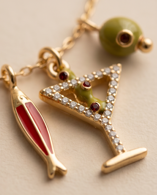Olive Martini Necklace 
￼