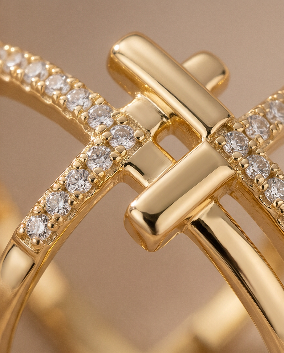 Eterna Cross Ring