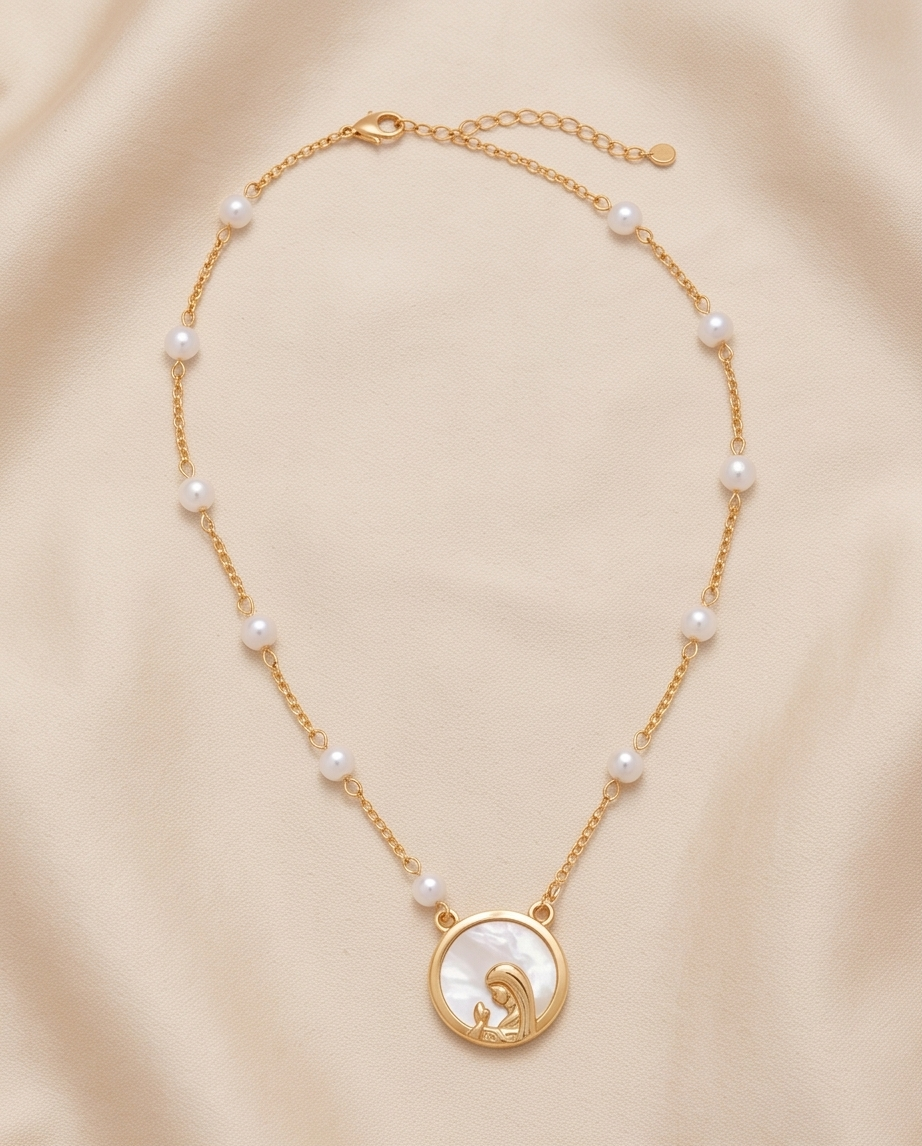 Maria Pearl Necklace